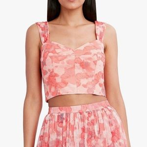 BCBGMAXAZRIA Women's Cropped Sleeveless V‑Neck Bra Top – 100% Polyester, Zipper Back - View #6